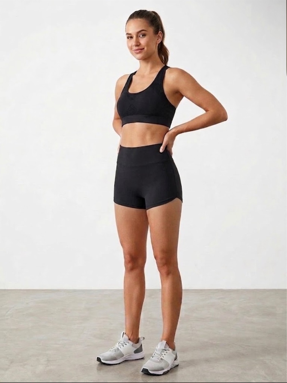 Halara Softly Zero Scrunch Shorts Size Small